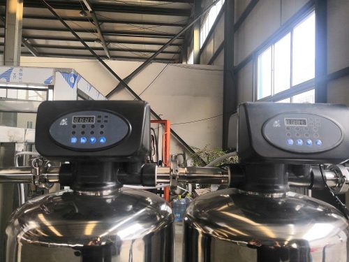 Water Treatment Equipment with Pump Membrane Filter Media Resin Carbon Sand RO System Filling Machine - Image 6