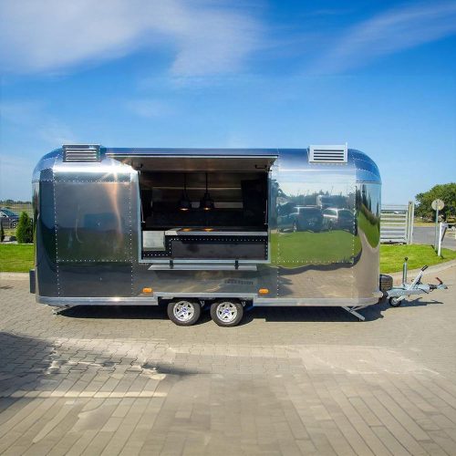 New Fully Equipped Food Truck Custom Food Trailer With Full Kitchen Equipment - Image 5