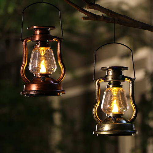 Retro LED Oil Lamp Portable Solar Candle Light Flickering Flameless Outdoor Hanging Lantern LED Solar Light for Garden Decor (10 MOQ is required)