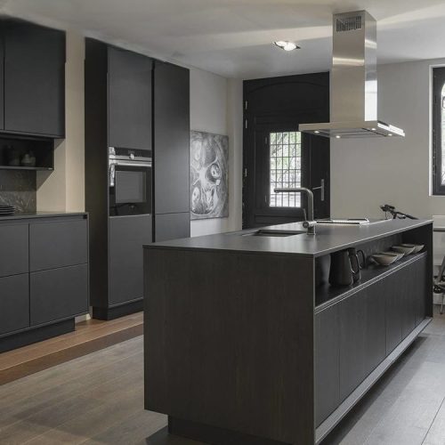 Luxury Kitchen Cabinet with Clean Handle-less Look and PVC Kitchen Cabinets ( 1 square meters price) - Image 3