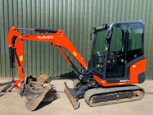 15 Ton Used/New Kubota Tractors B3350 and M704K (2018 Models) - Image 3